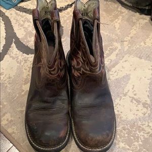 Ariat fatbaby boots size 8.5